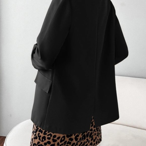 Lapel Flap Blazer Black(M)|*SLEEVE ADJUSTS-FULL LENGTH TO 3/4 BUTTON TABS w EASE - Picture 6 of 6